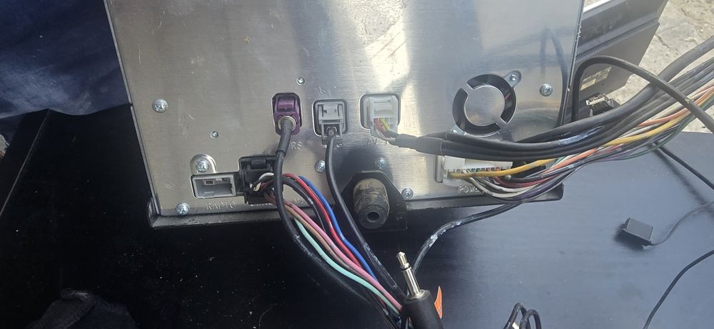 Навигация Sanyo tomtom