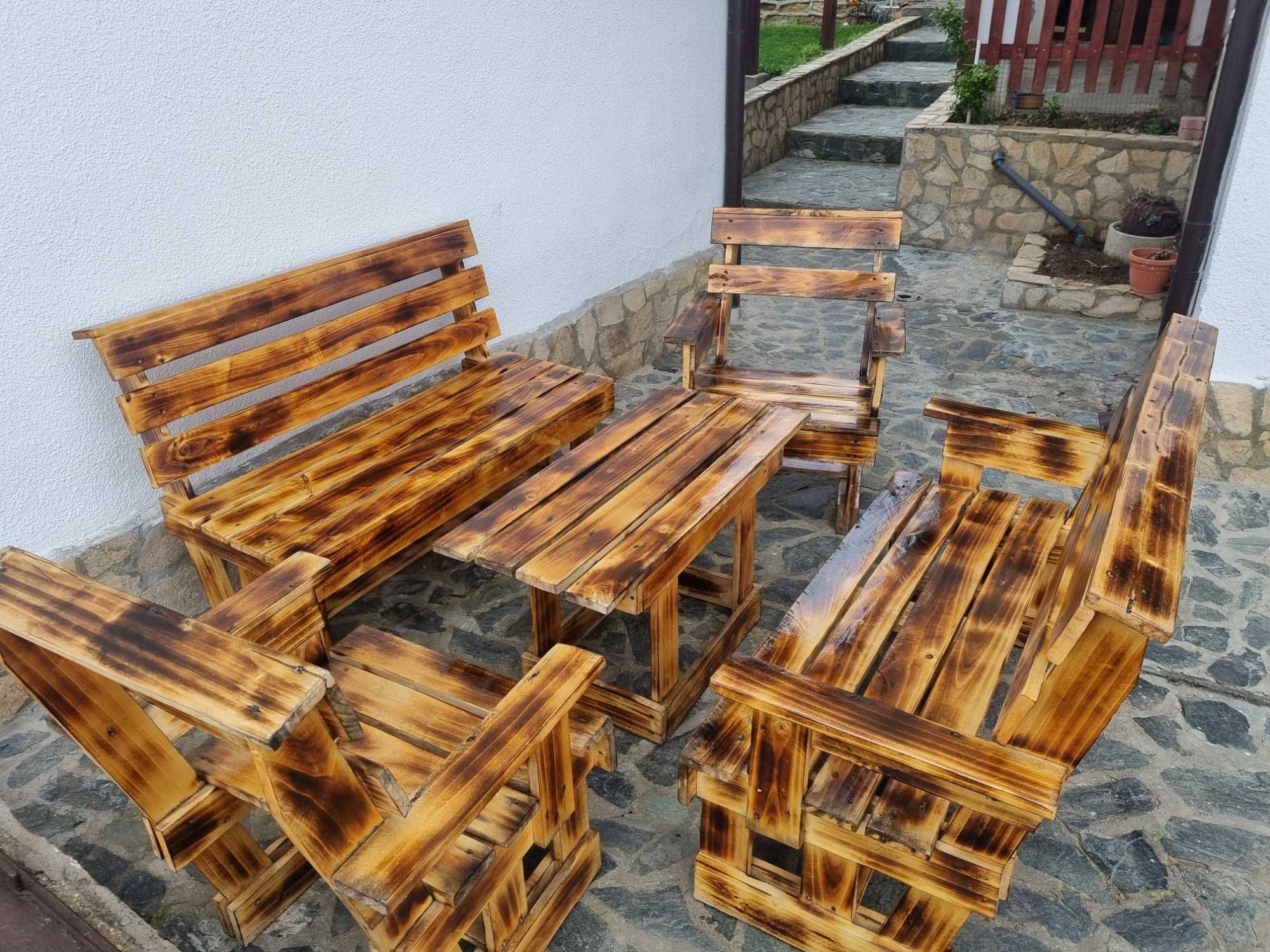 Градински дървен комплект