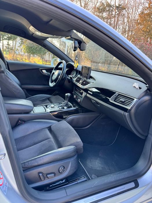 Audi A7 biturbo 313 cp sportback