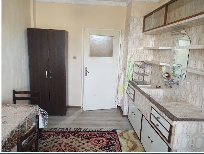 Продава се Двустаен апартамент в Чирпан - 65 кв.м за 628 €/кв.м - Снимка #7