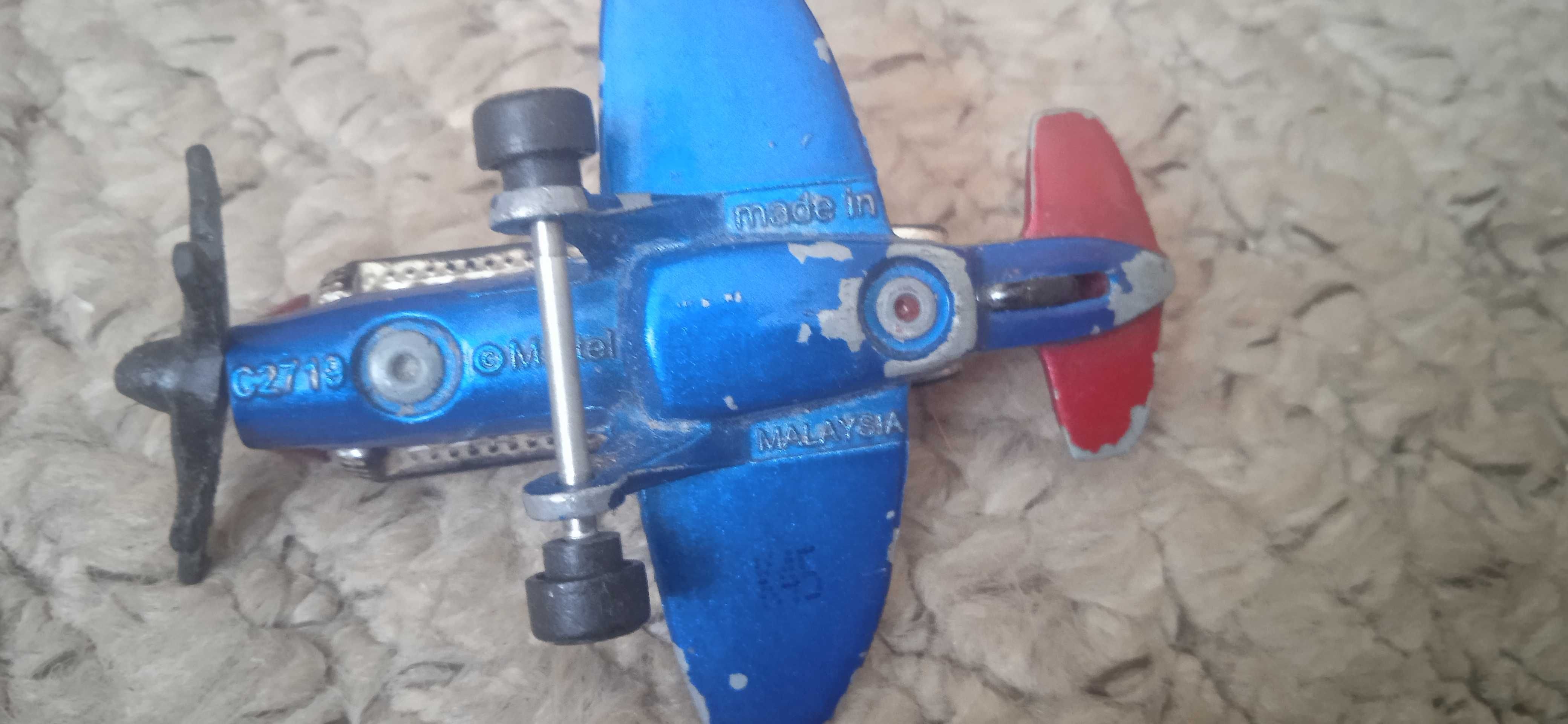 Модель Hot Wheels C 2719 1 :64 литье. Индонезия.