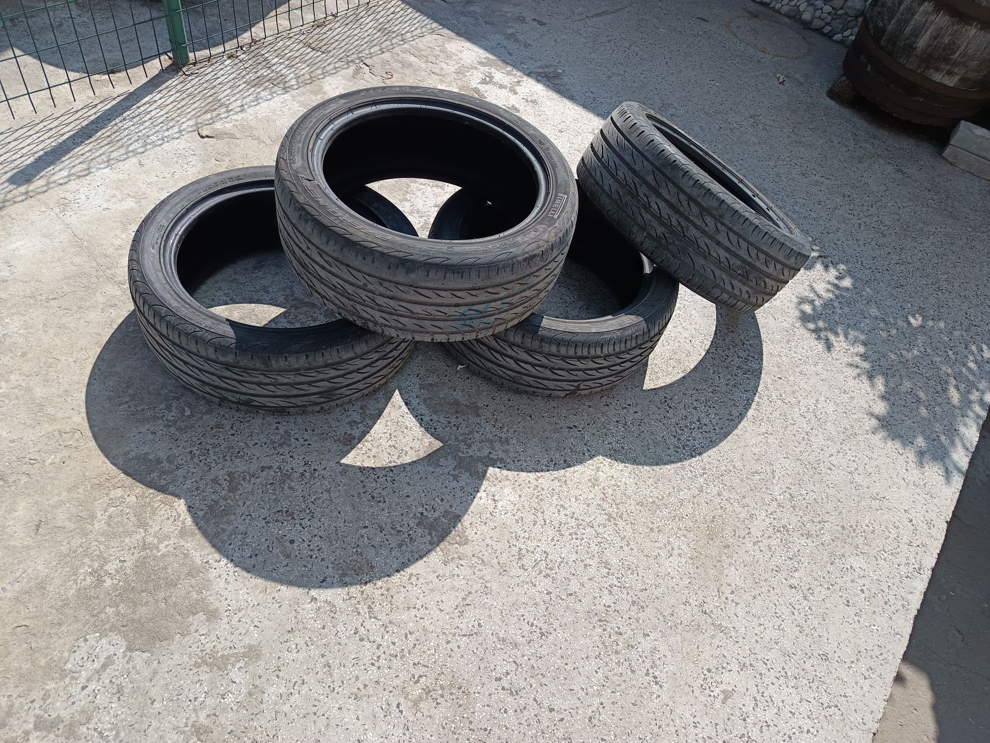 Летни гуми Pirelli 215/45/17