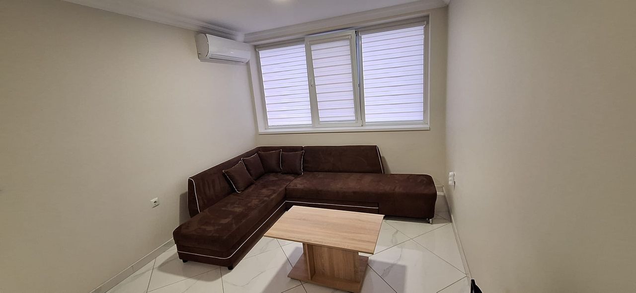 Дава се под наем Двустаен апартамент в Разград, Център - 50 кв.м за 331.5 € - Снимка #5