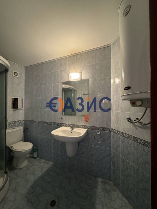 Продава се Двустаен апартамент в к.к. Слънчев бряг - 69 кв.м за 943 €/кв.м - Снимка #12