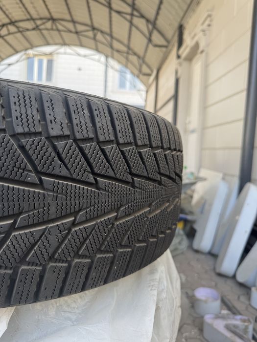 Зимние шины 18 hankook