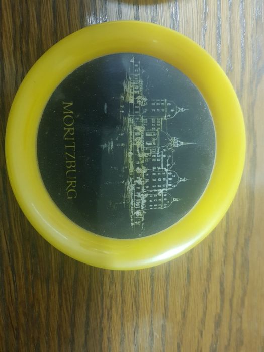 Vand pipe sticla si farfurioare plastic