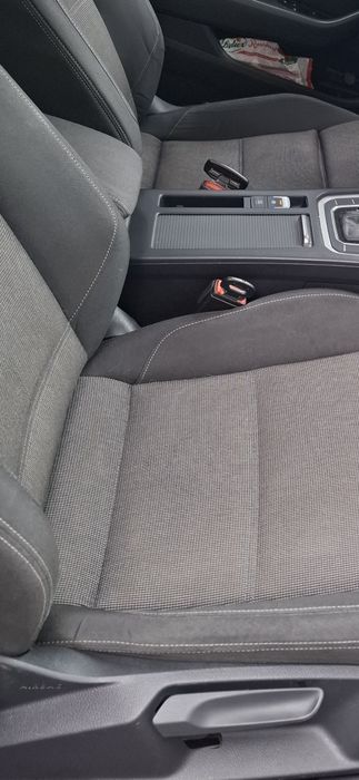 Vând wolzvagen passat b8 anul 2017 euro 6 fără adeblue