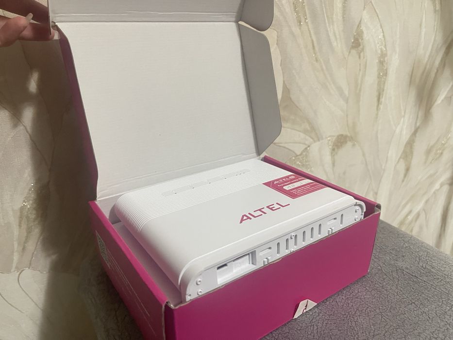Wi-Fi роутер  ALTEL P30 CPE