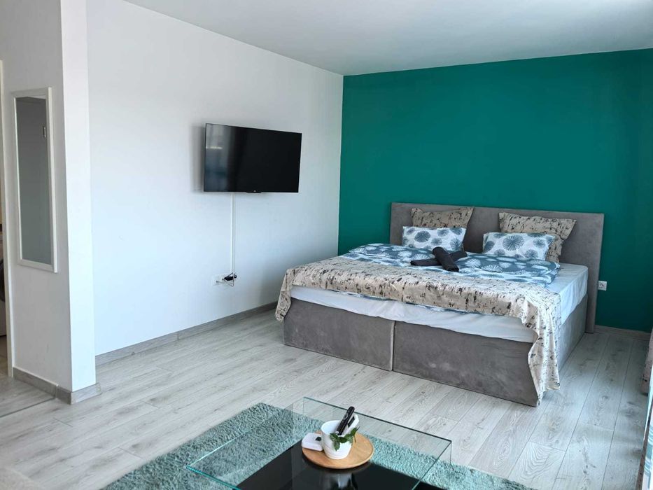 Regim hotelier Coresi 2 camere decomandat lux