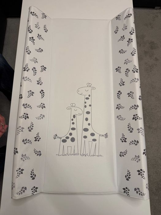 Masa de infasat/schimbat scutec