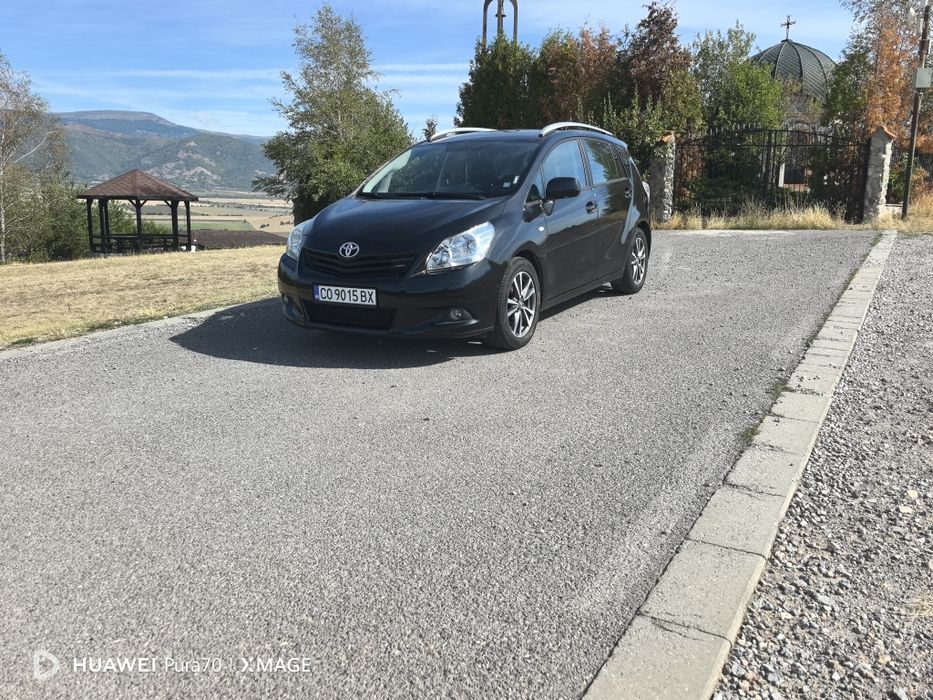 Toyota Verso 1.8i