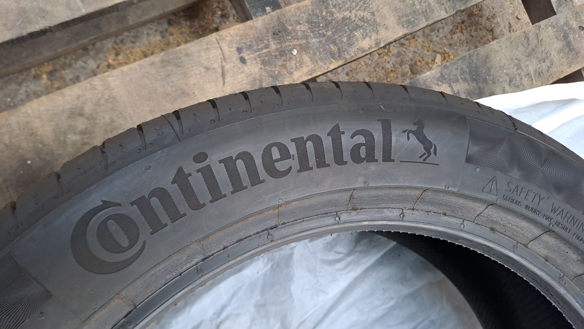 1бр. Нова 205/50/17 Continental