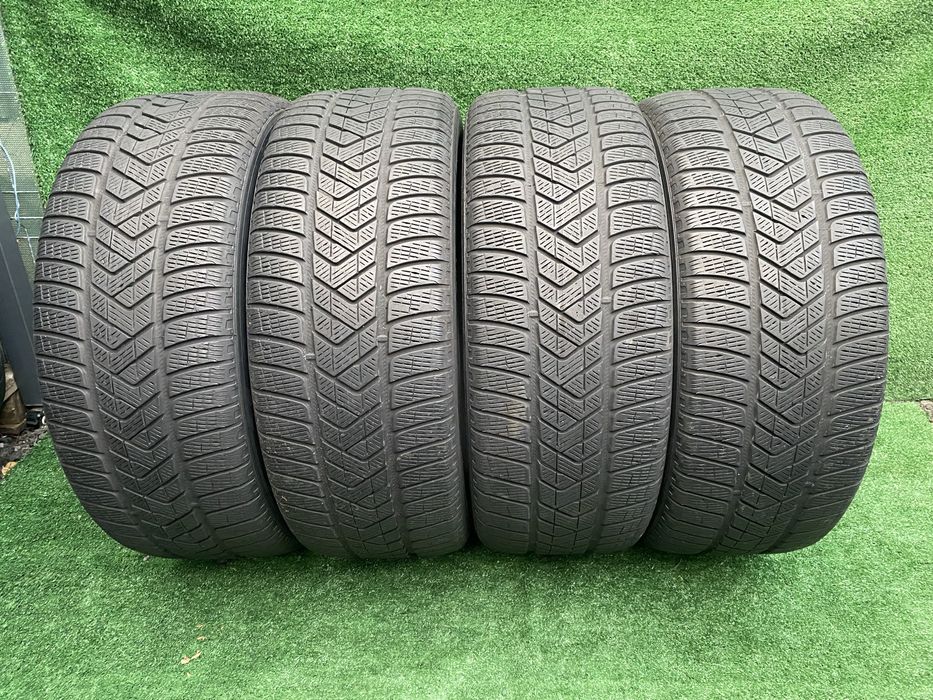 Set 4 anvelope Iarna Pirelli Scorpion Winter 255 55 19 Dot 3721 5,3mm