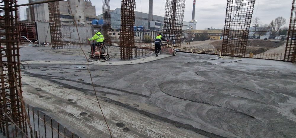 Turnare Beton, Elicopterizare cu cuart, Periat, Beton in curte