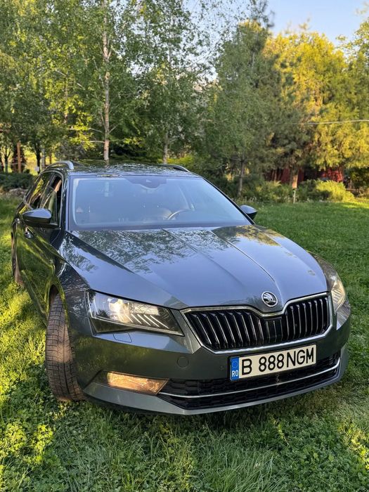 Skoda Superb Skoda Superb L&K 4x4 Panoramic Webasto Canton