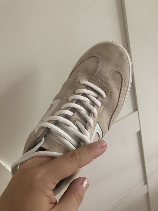 Adidasi champions dama 37