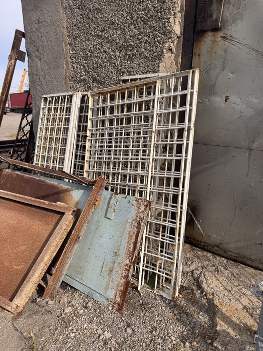 Продам решетки б/у