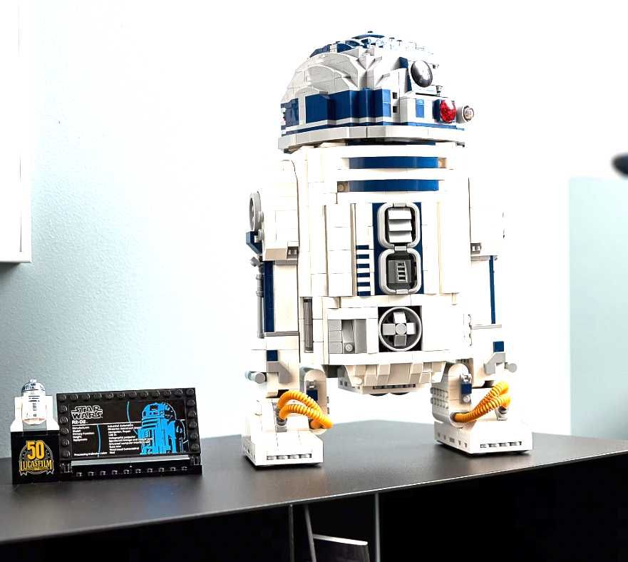 LEGO® Star Wars R2-D2 (75308) – 2314 piese – asamblat