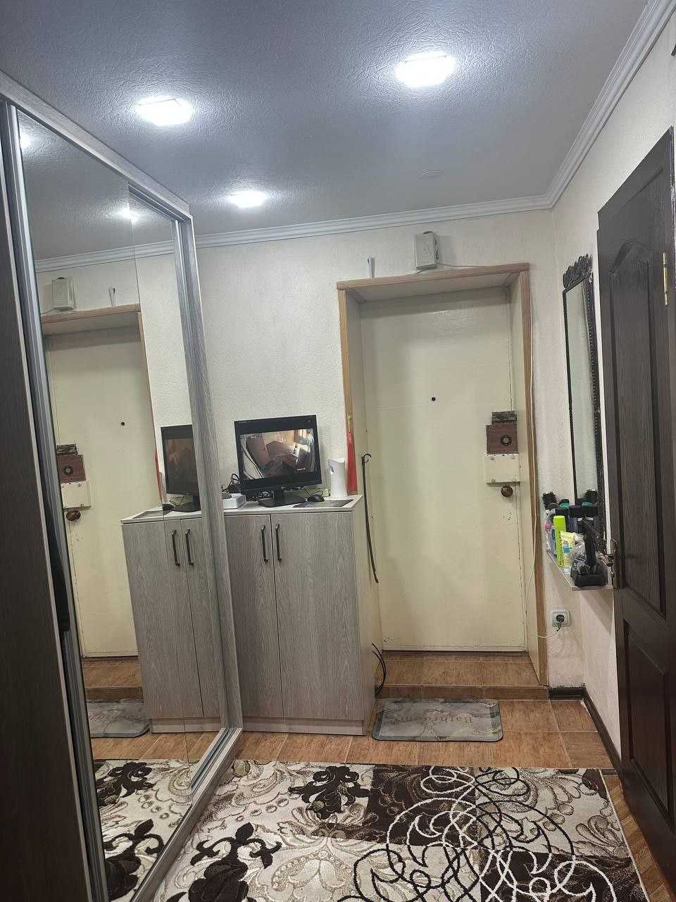 продам квартиру чиланзар ак тепе 3/2/2  63000