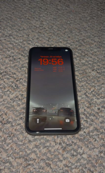 Продам Iphone 11, 64 г память