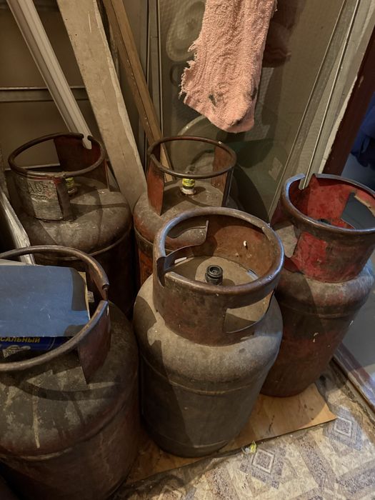 Продам газ баллоны, есть пустые и есть заправленные