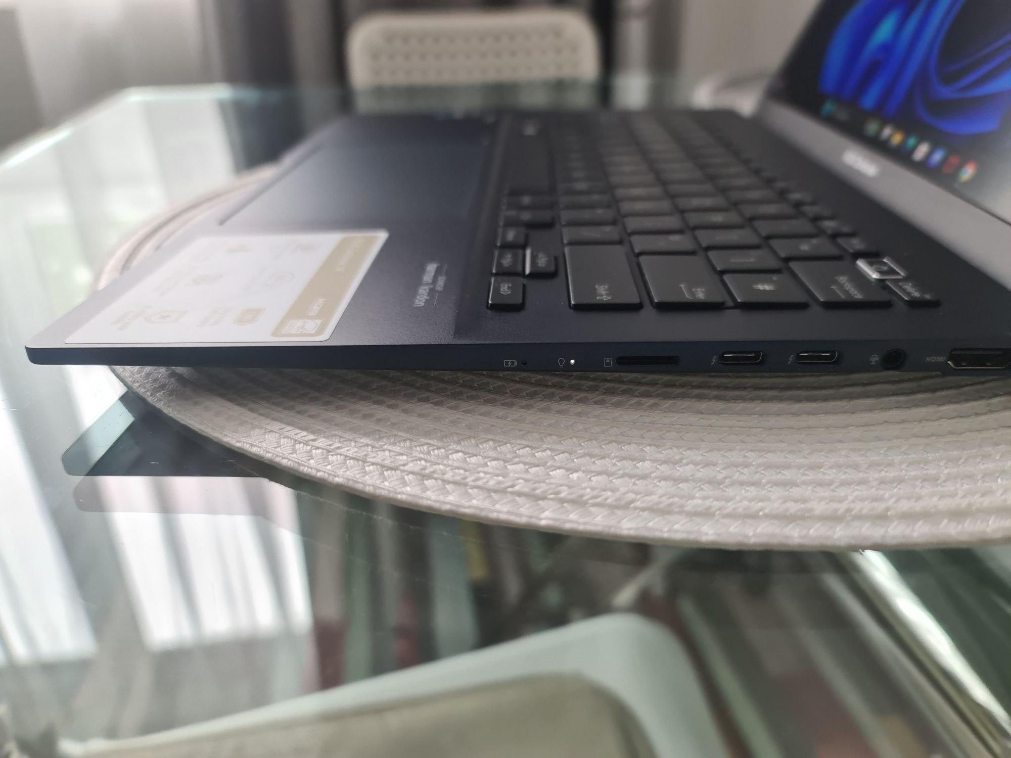 Laptop asus zenbook  i5 UX3402z