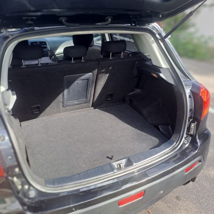 Vand Mitsubishi Asx, cititi anuntul va rog