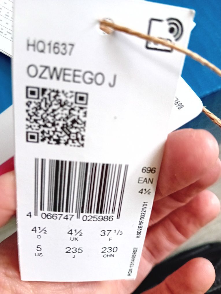 Нови Adidas originals OZWEEGO 37 ½