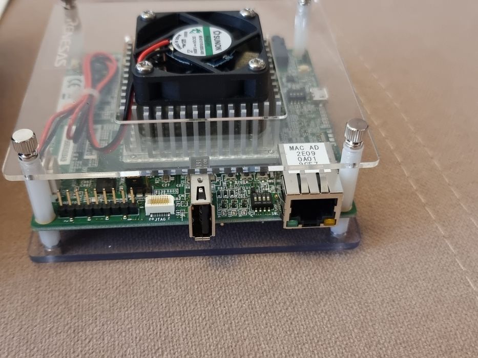 Renesas R-Car Starter kit Pro (m3) made in japan