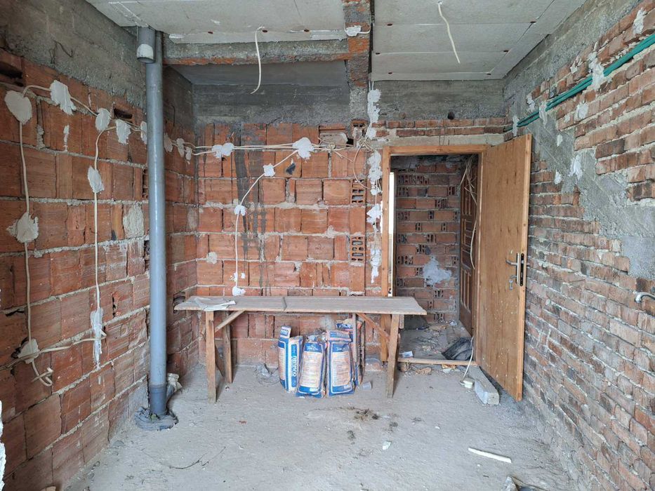 Продава се Многостаен апартамент в Берковица - 135 кв.м за 453 €/кв.м - Снимка #3