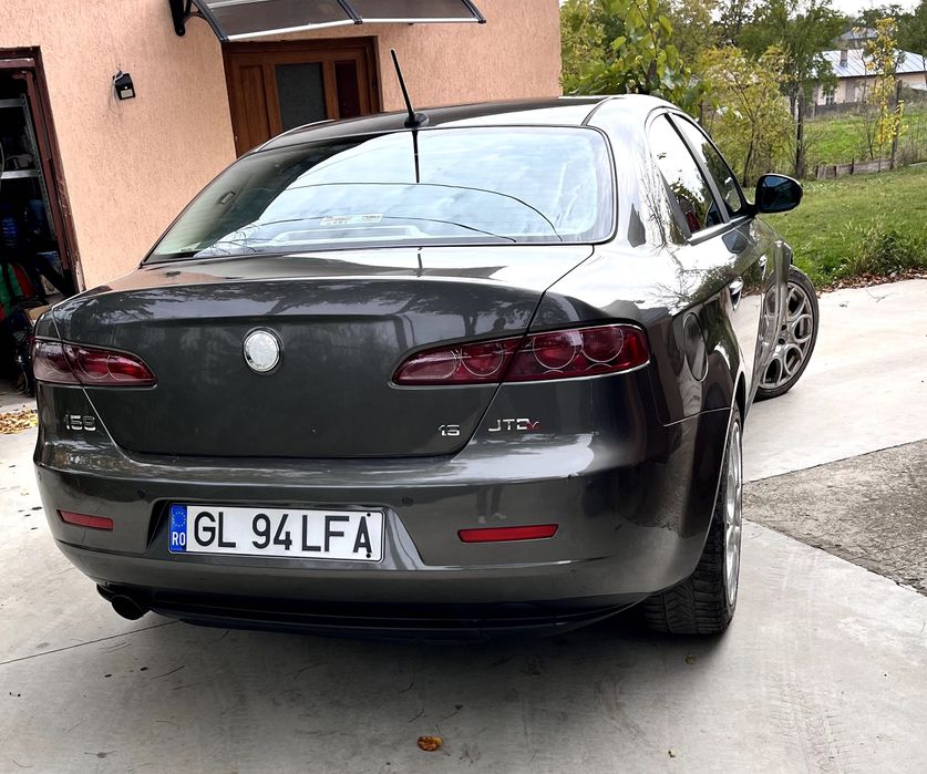 Vand Alfa Romeo 159 1.9 JTDm 150 cai automată
