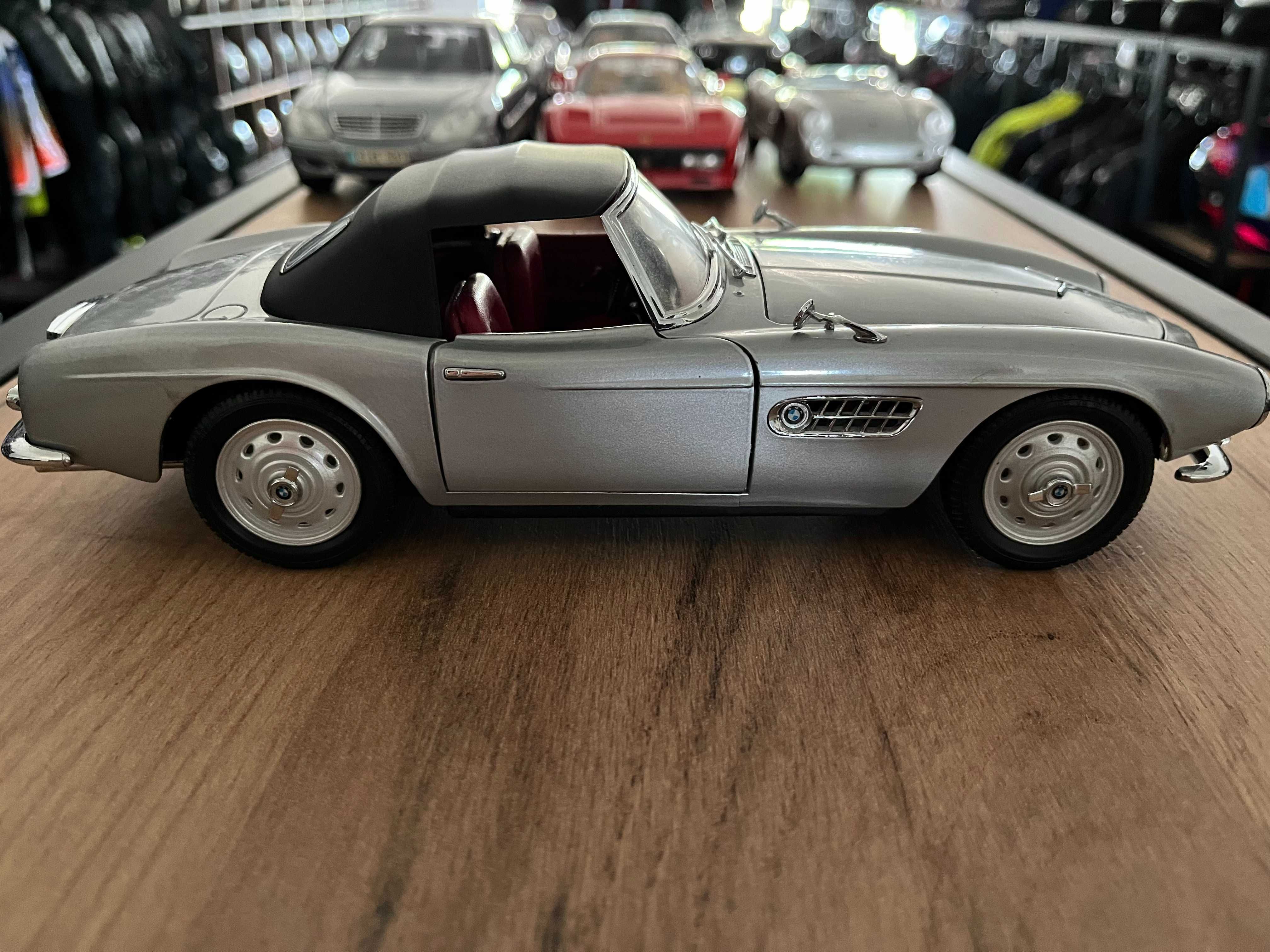 Метална колекционерска количка REVELL BMW 507 Spor Cabrio мащаб 1:18