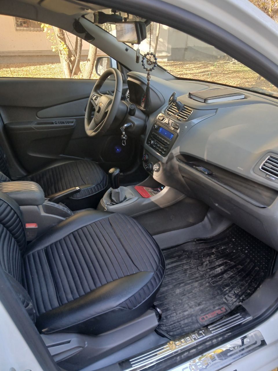 Cobalt 2016 kraska toza 9300
Mexanika 2 pozitsiya
Rangi oq 
Probeg 138