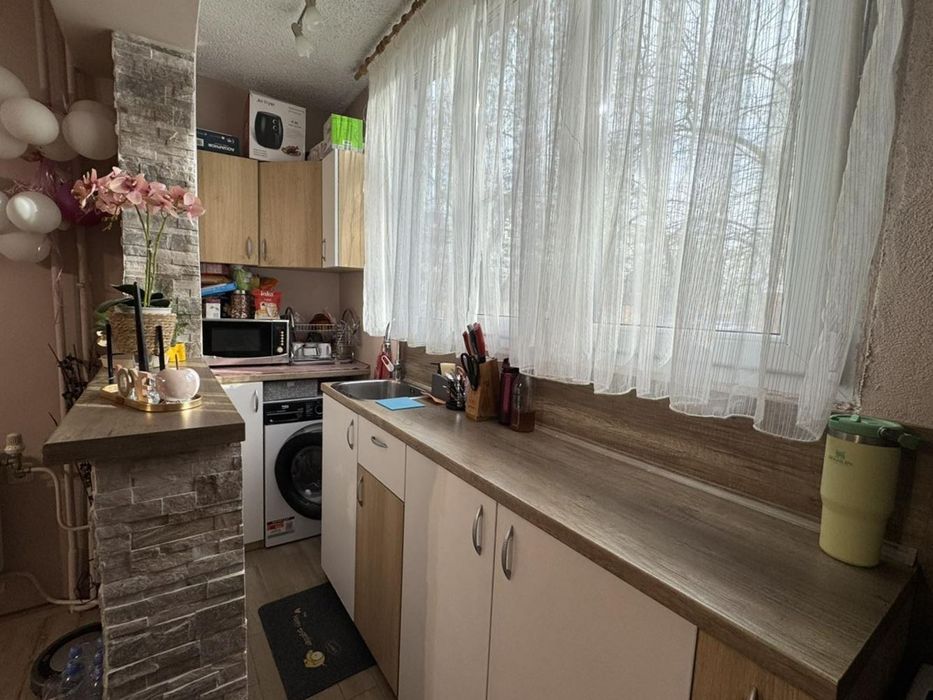 Тристаен апартамент в ж.к. Дружба 1! Имот с отлична локация!