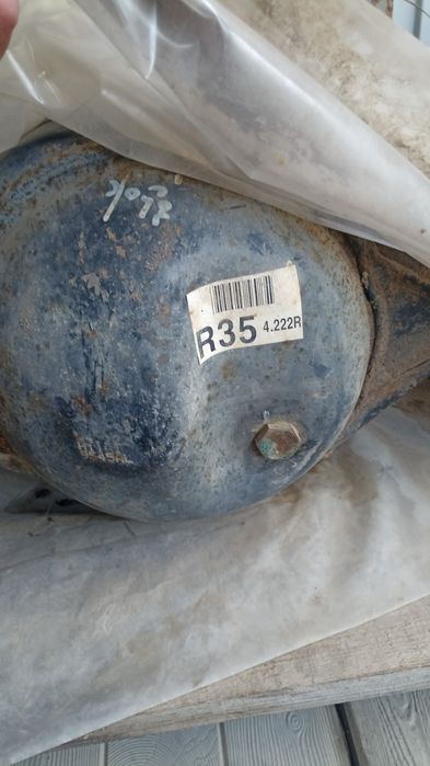 Продам задний мост в сборе на Hyundai Starex H1 2011 года выпуска