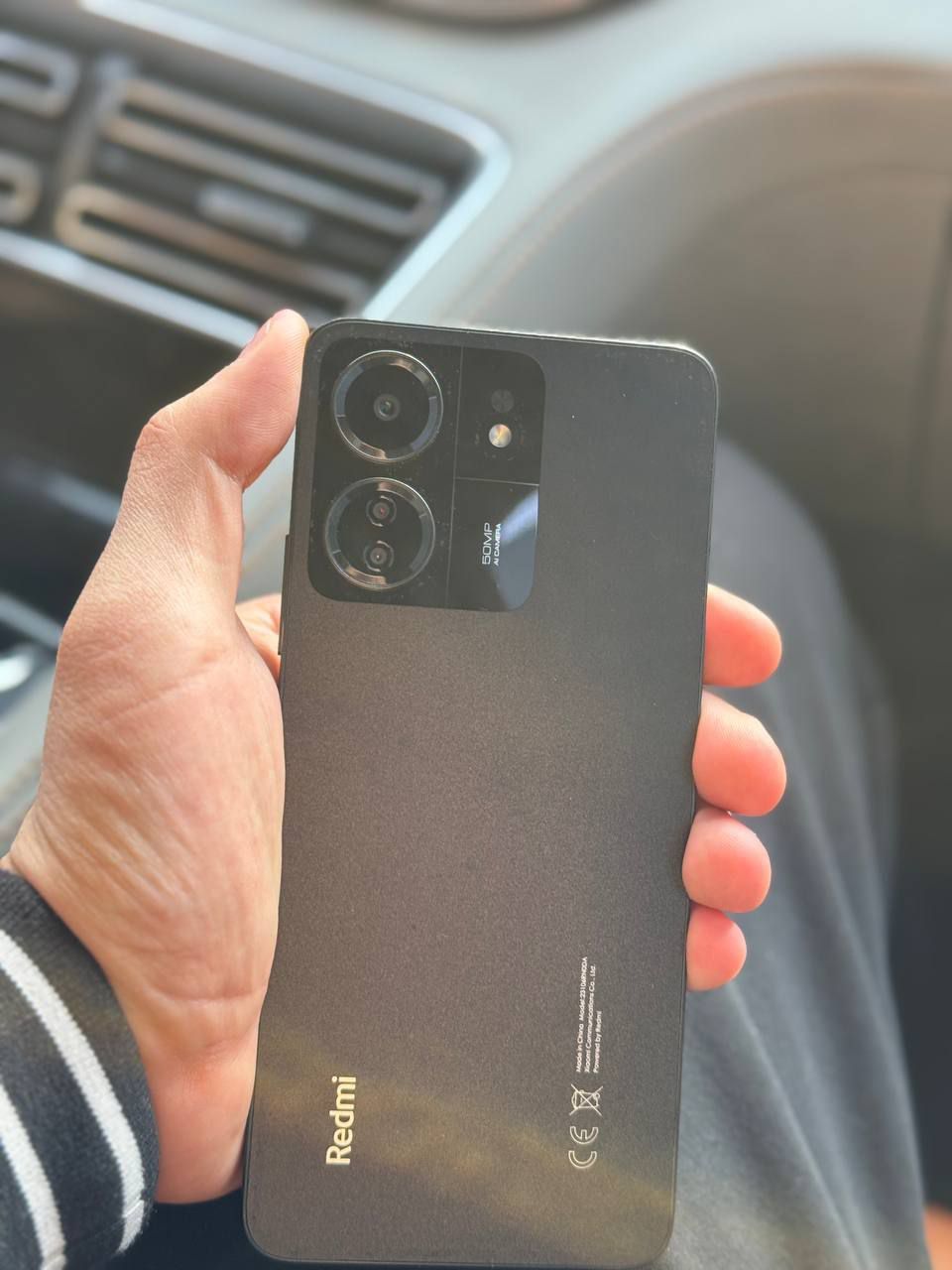Срочно продаётся Redmi 13C 8/256