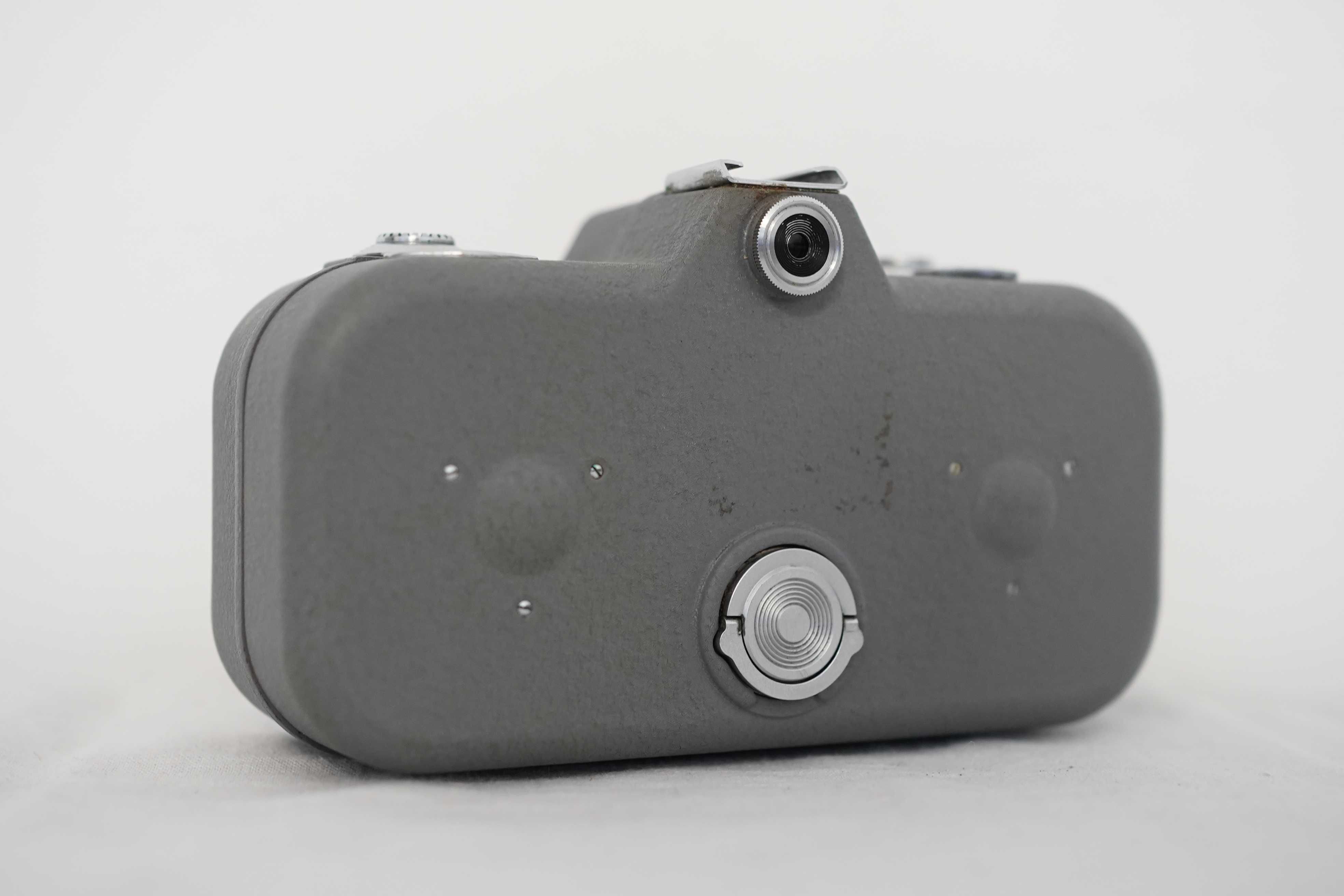 Cameră de filmat 8mm Zeiss Ikon Movikon 8 VFR - FUNCȚIONALĂ