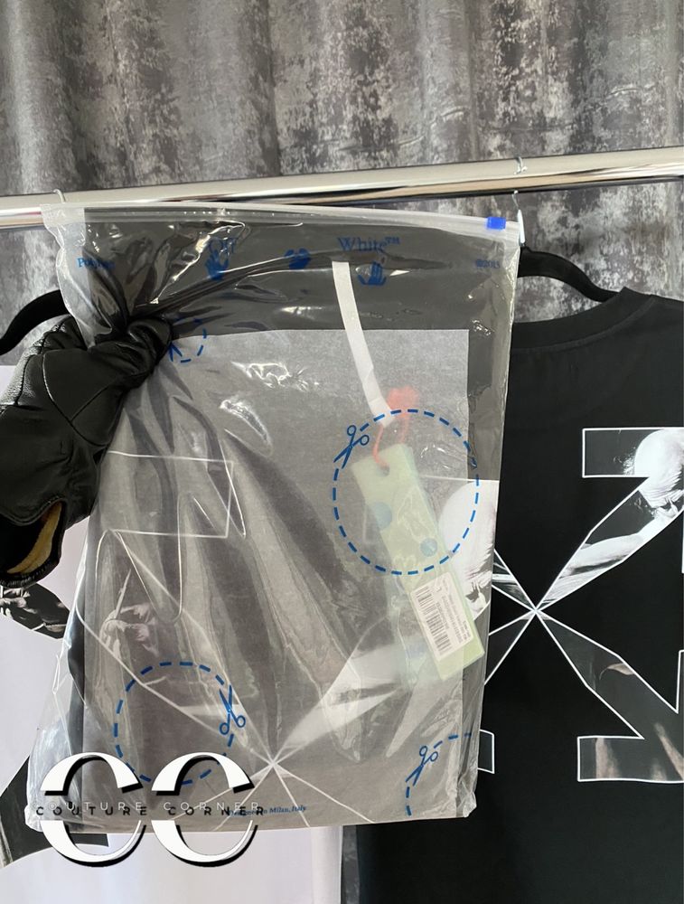 Tricou OFF-White • Calitate TOP • Caravaggio Arrows Over White/Black