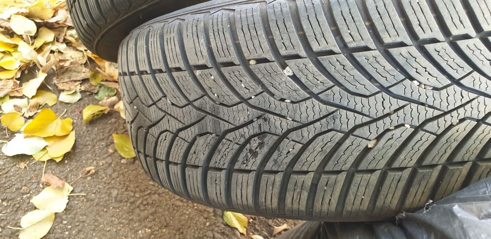 4 cauc.iarna M+S 215/60/17 Dot 2023