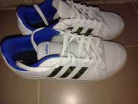 Детски маратонки Adidas, р-р 38 и 2 /3