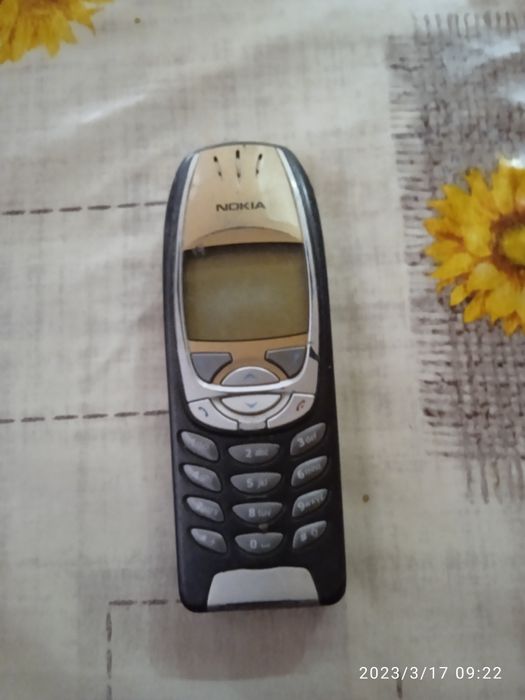 Nokia 6310i страхотен