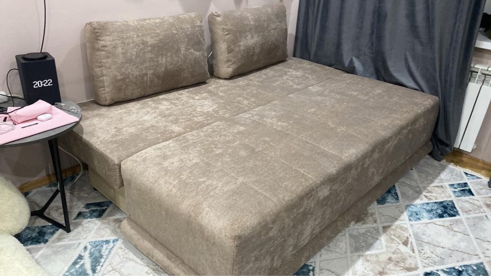 Продается  диван