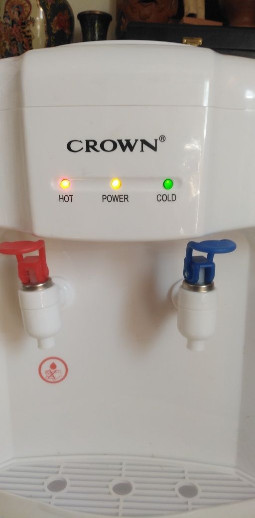 Dispenser de apă CROWN WATER DISPENSER apă caldă și rece