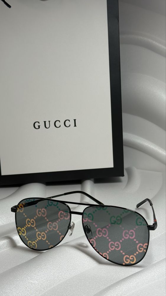 Слънчеви очила GUCCI