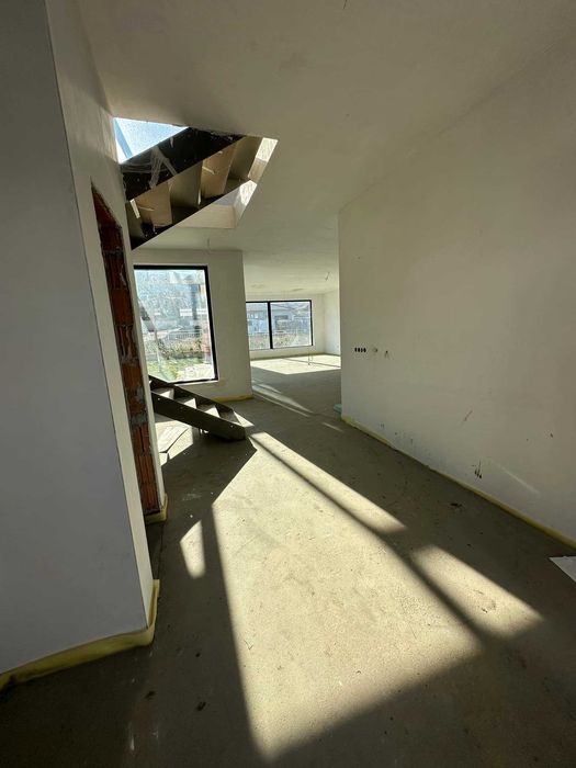 Продава се Къща в с. Марково, Област Пловдив - 280 кв.м за 1429 €/кв.м - Снимка #5