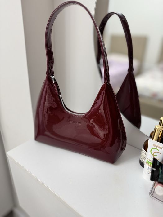 Сумка багет цвет марсала за 3500