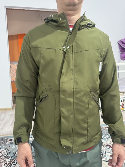 Продам ветровка новый