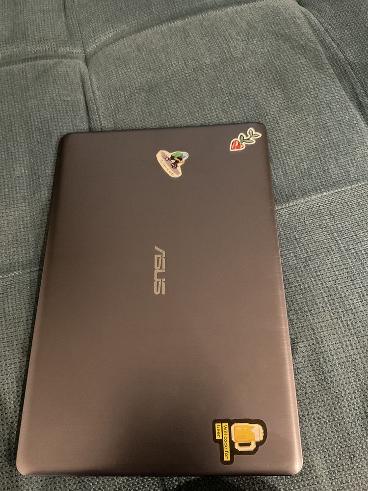Laptop Asus VivoBook Pro 15