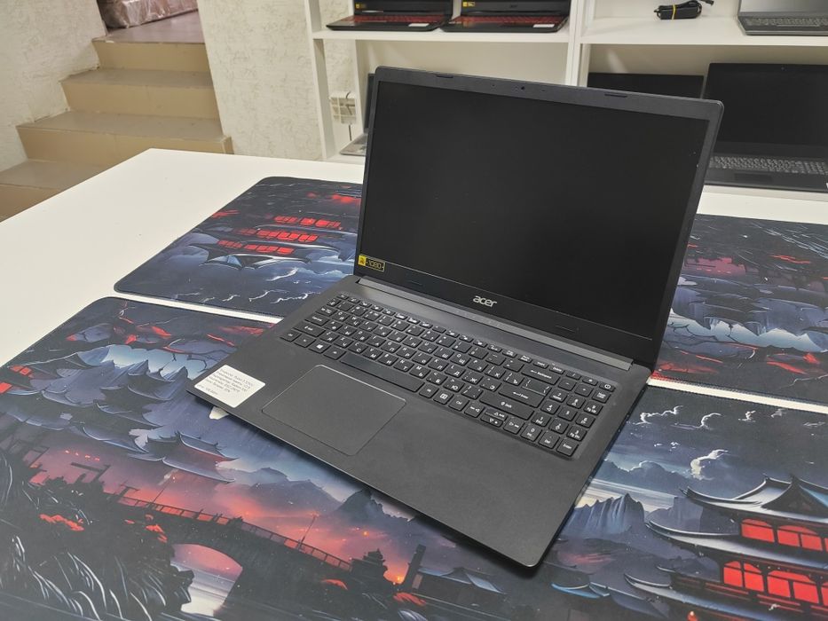 Ноутбук Aser Ryzen 3 3250U/ 12гб/ ССД 256/ Radeon 530