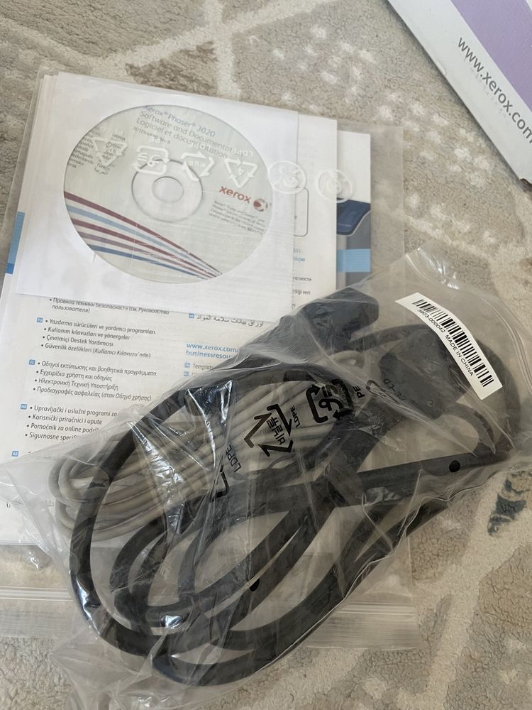 Xerox Phaser 3020BI белый